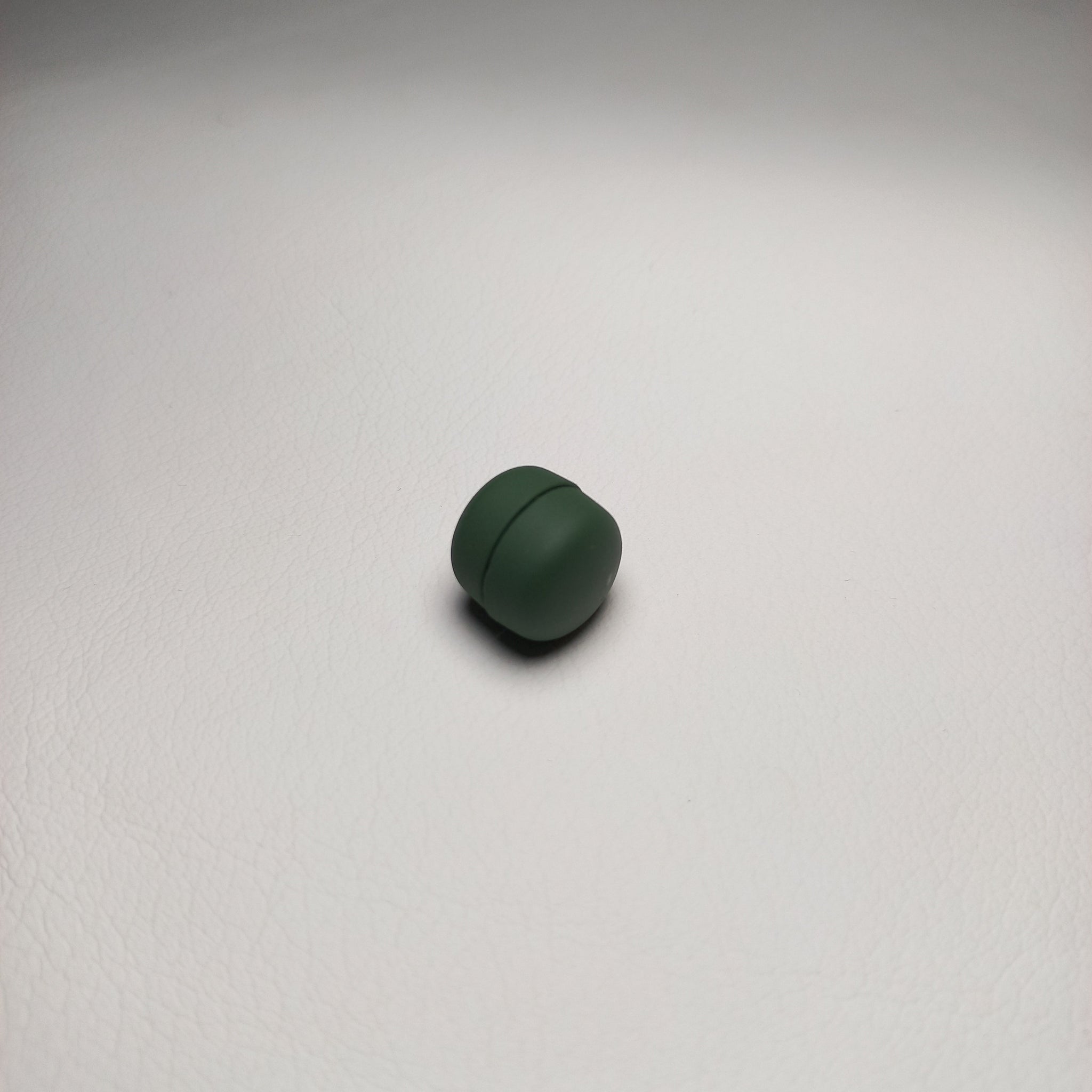 Circle  Hijab Magnets - Bottle Green