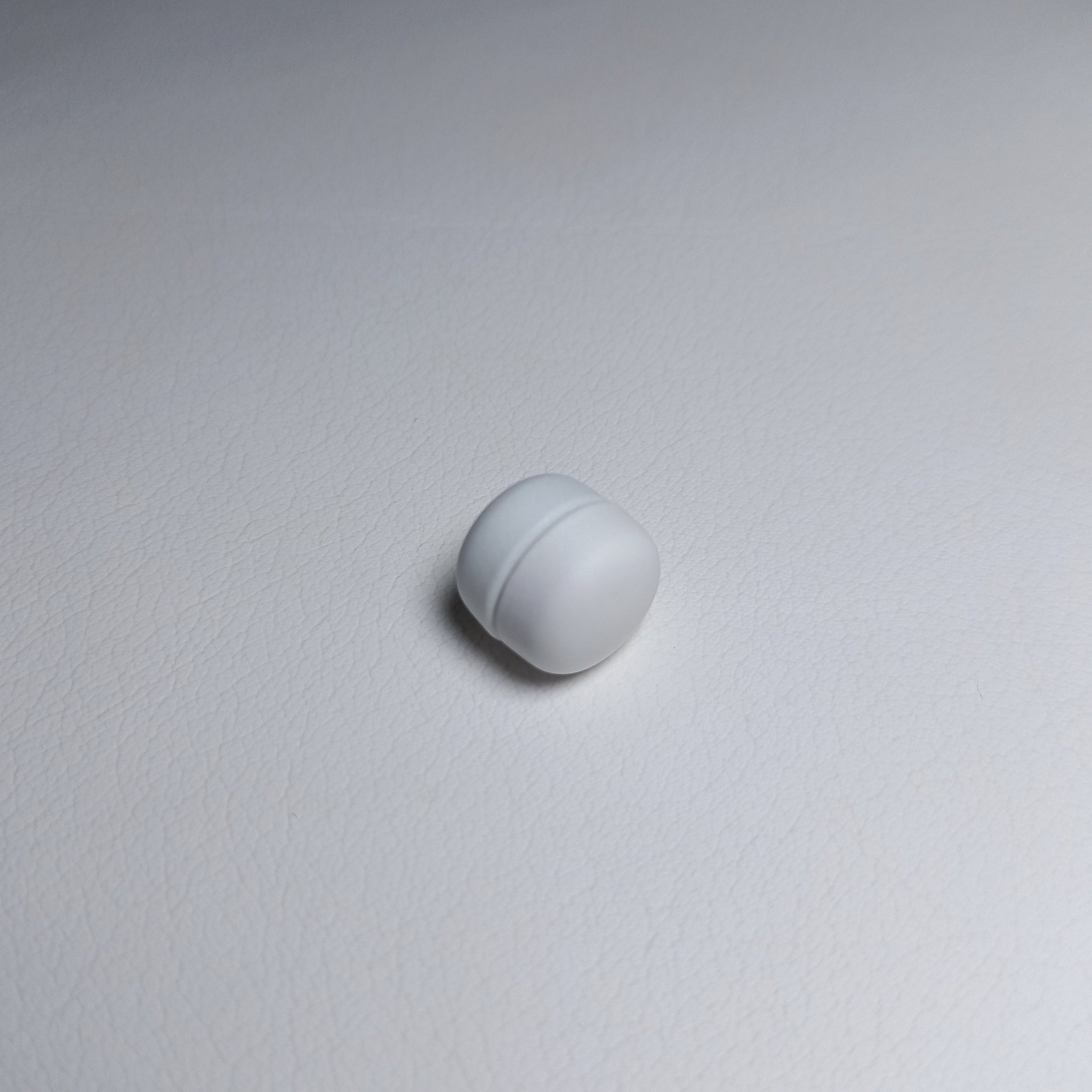 Circle  Hijab Magnets - White